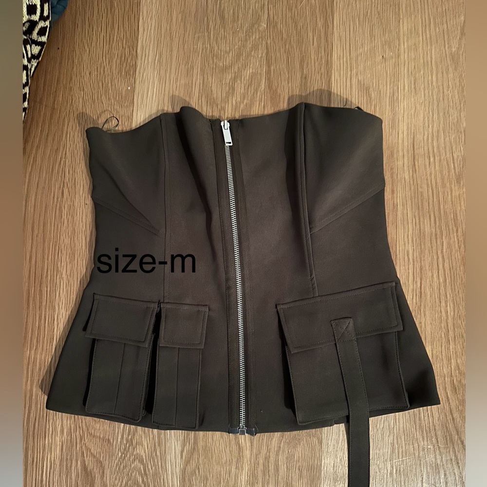 ZARA SOLD OUT STRAPLESS TOP - SIZE M